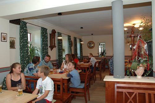 Hotel Zur Schönen Aussicht Feldkirchen-Westerham Exterior foto