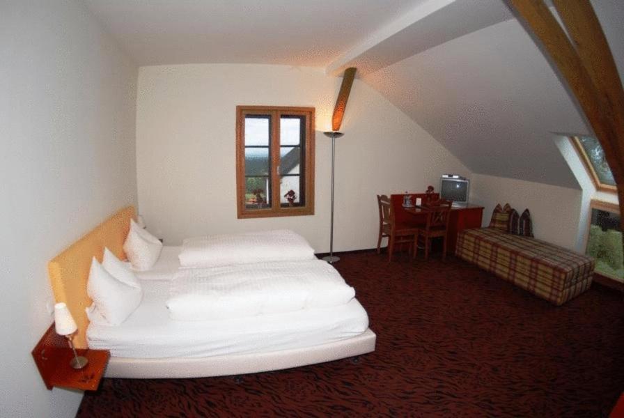 Hotel Zur Schönen Aussicht Feldkirchen-Westerham Zimmer foto